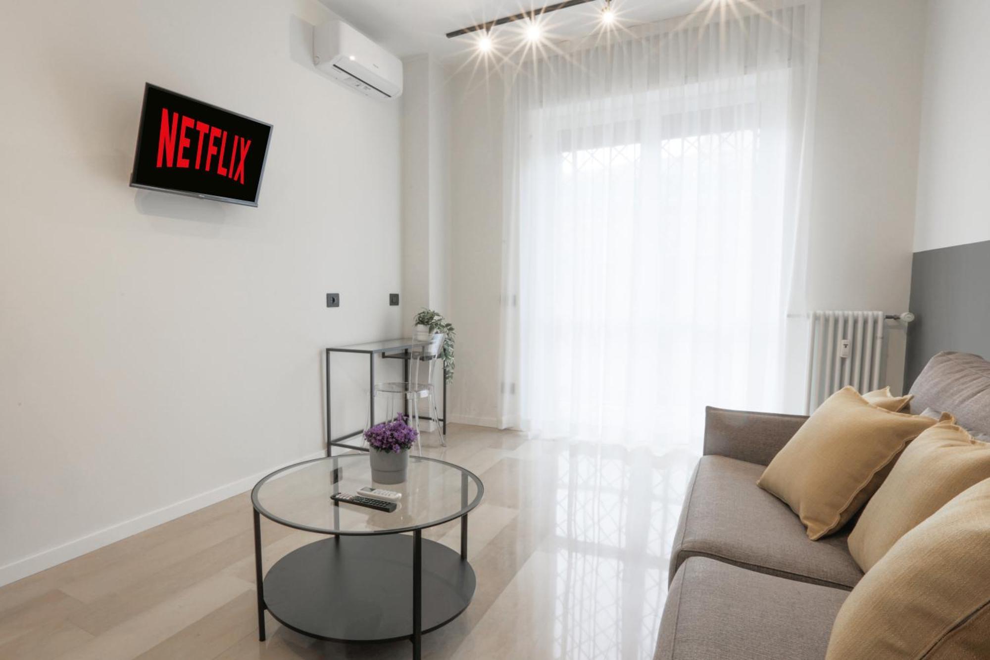 New Modern Flat 10 Minutes Walk From Central Station 米兰 外观 照片